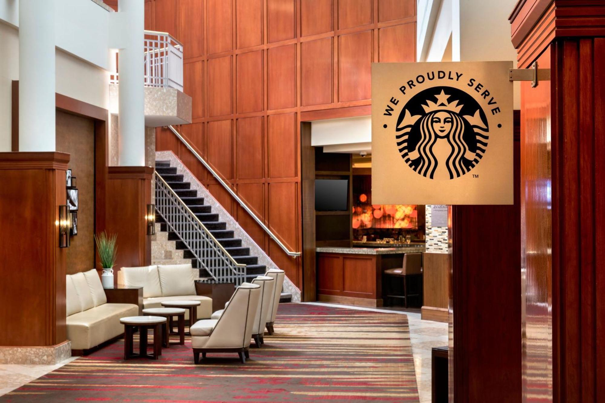 Philadelphia Airport Marriott Hotel Exterior photo